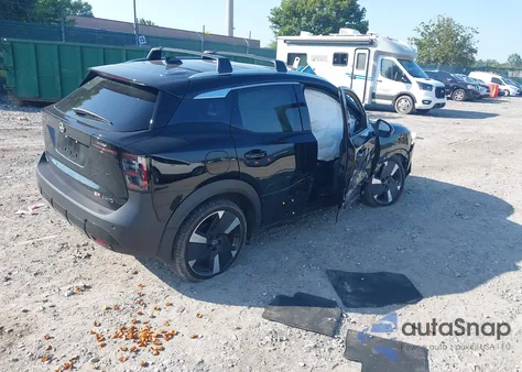 2025 Nissan Kicks Sr Intelligent Awd z USA, uszkodzony, nr VIN 3N8AP6DB2SL314287